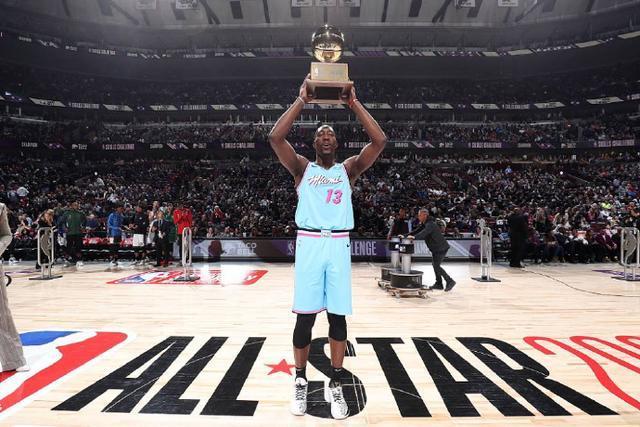 西甲综合：巴萨小胜塞尔塔 亚马尔伤退成隐忧